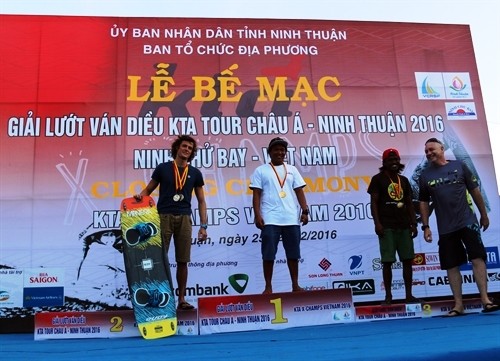 Bế mạc Giải Lướt ván diều KTA Tour châu Á năm 2016  - ảnh 1